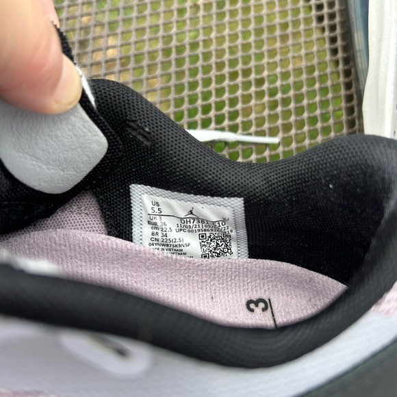 Nike Women's Jordan Air 200E 23engineered Sneaker - Plum Fog - Size 5.5 - Picture 3 of 4